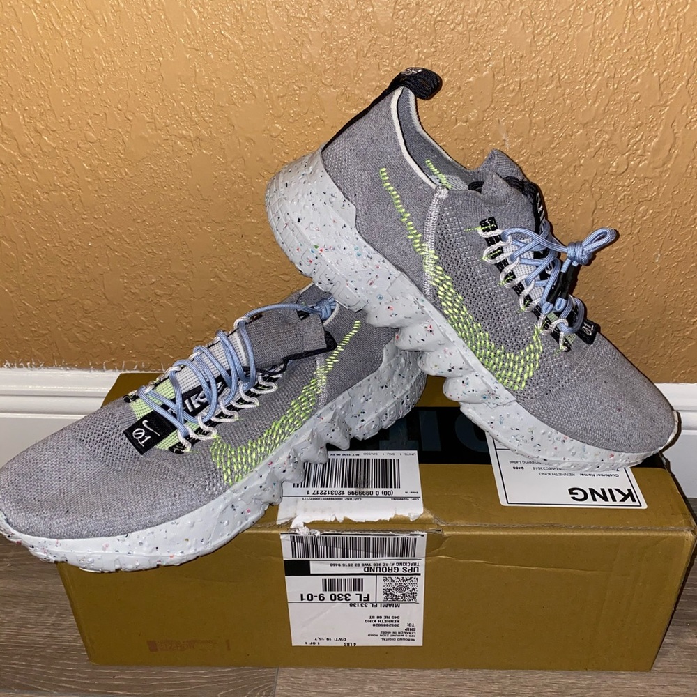 Nike Space Hippie 01 Grey Volt Size 15